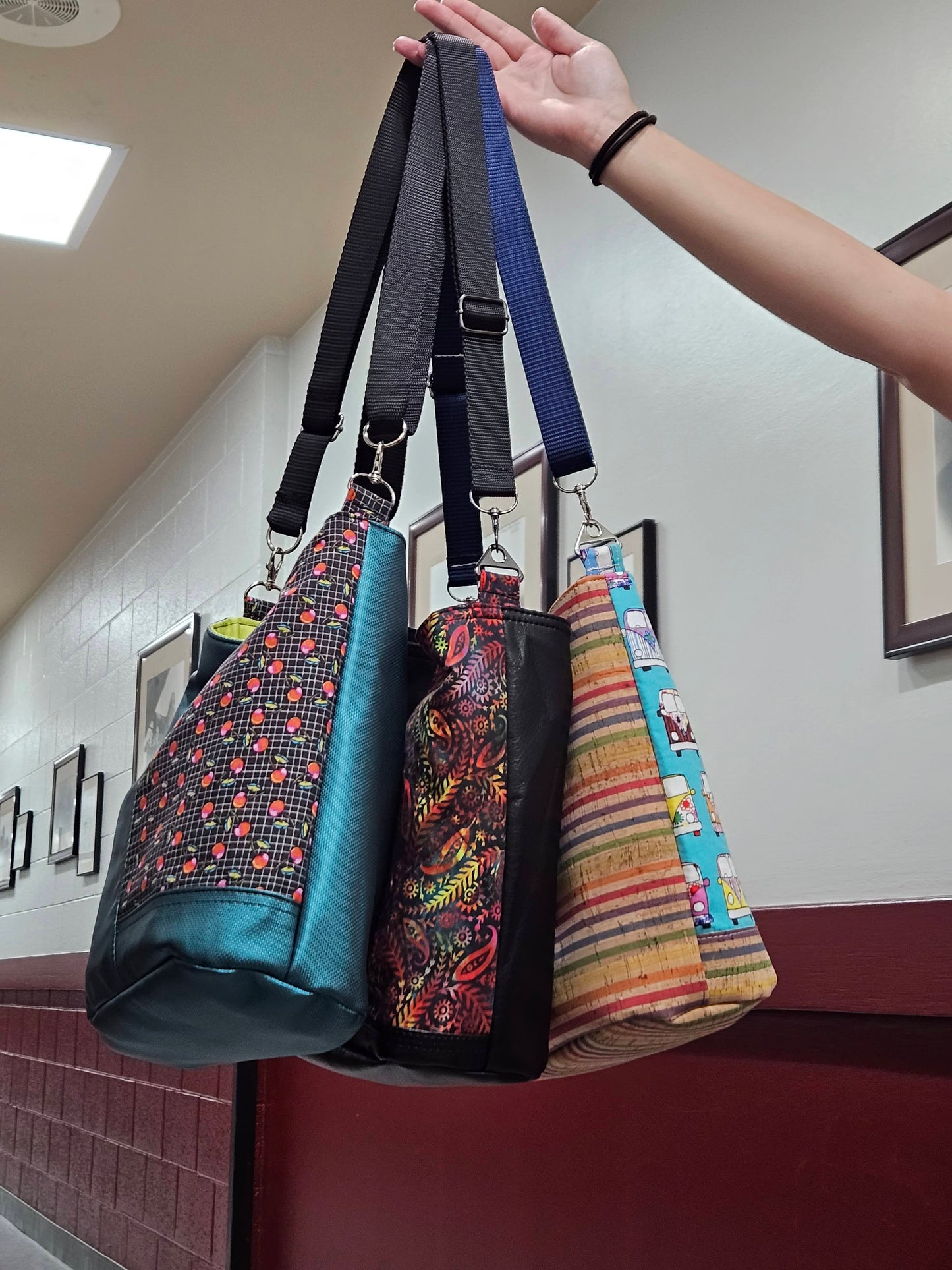 Bucket bag