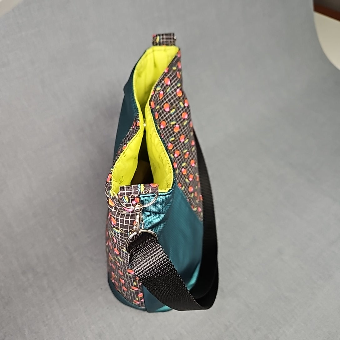 Bucket bag