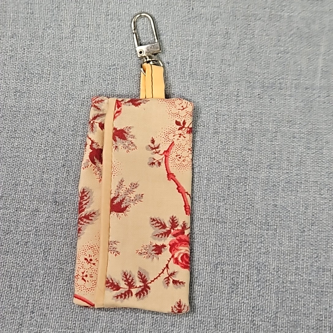 Tag-Along Bags - Keychain