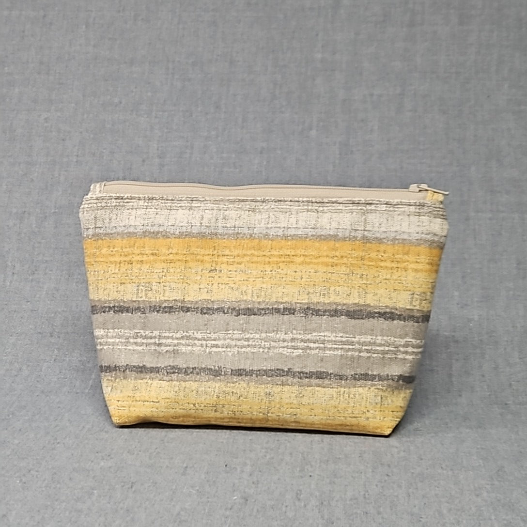Nasyow Pouch