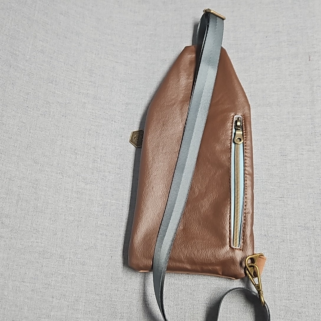 Sling - Crossbody - Mini
