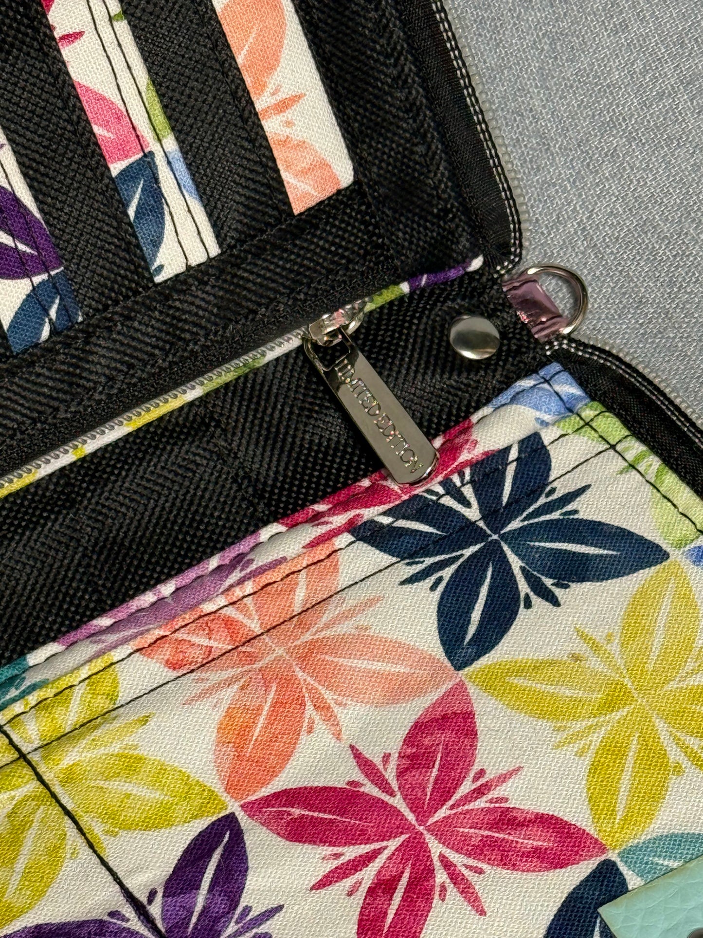Jetsetter Wallet