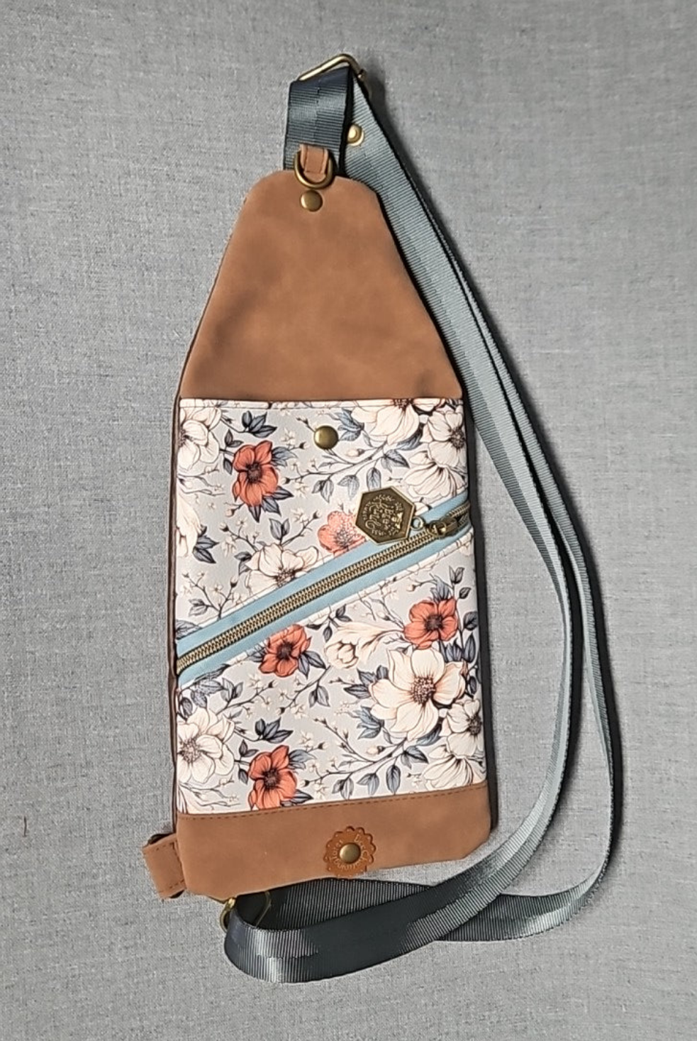 Sling - Crossbody - Mini