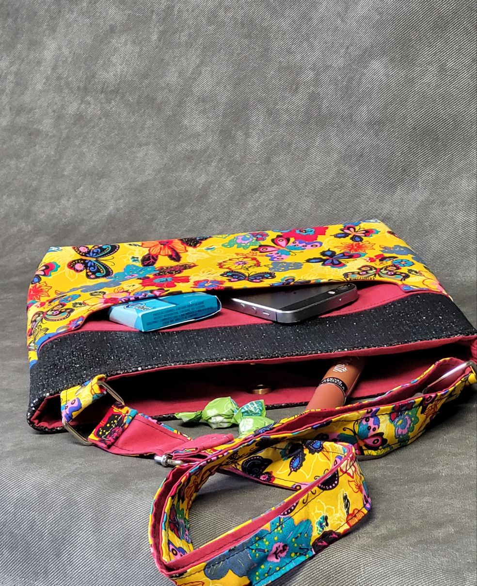 Teloujay - Crossbody - Medium