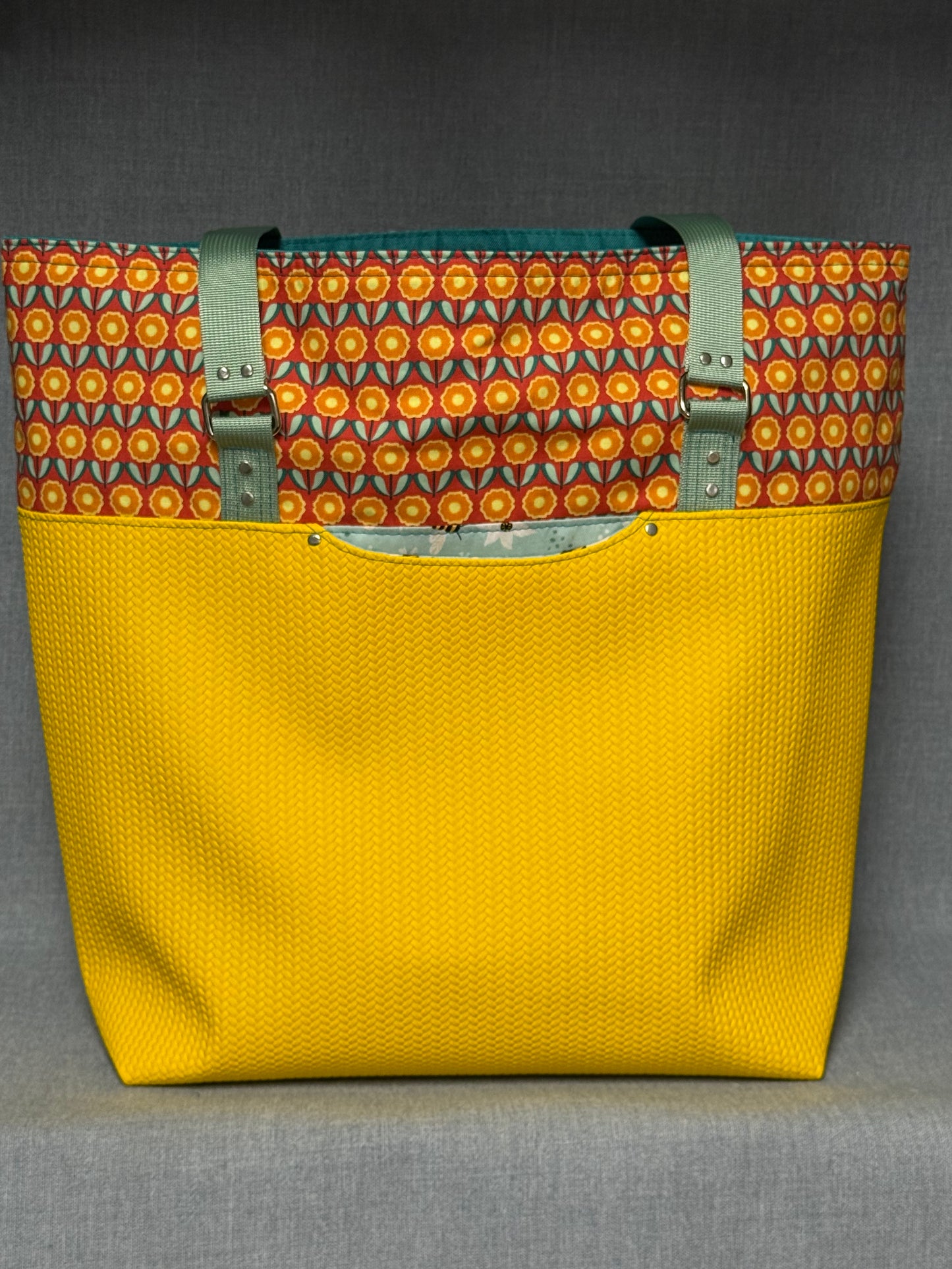 Classic Market Tote