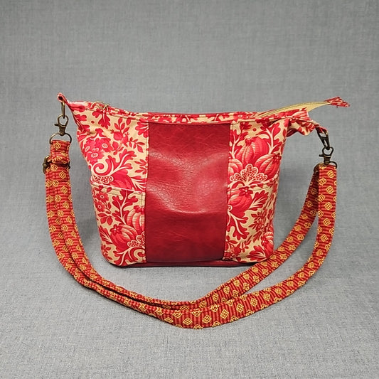 Reba - Hobo Crossbody