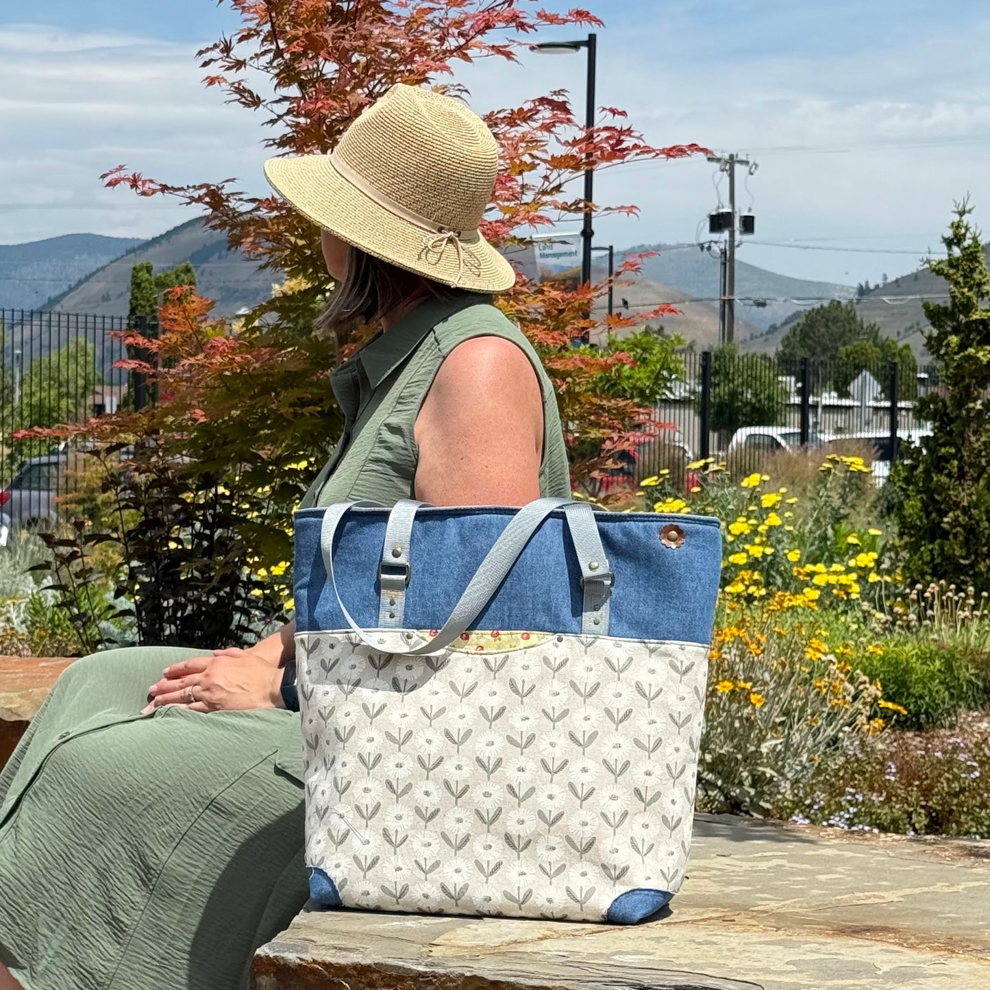 Classic Market Tote