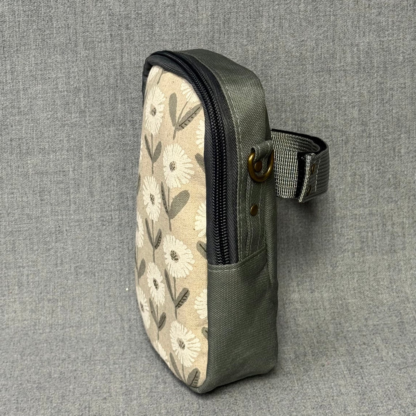 Magnolia Rae - Traveler Pouch