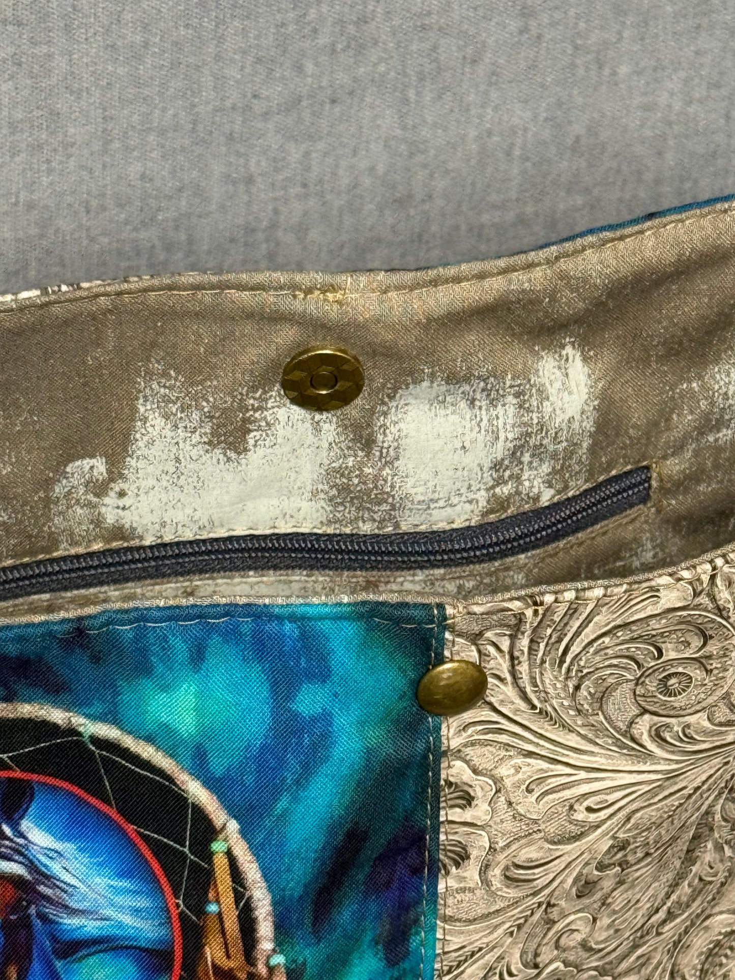 Bucket bag