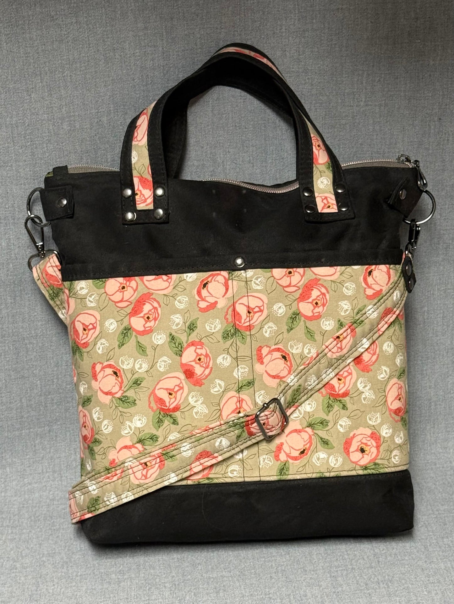 Aberdeen - Large Crossbody Tote