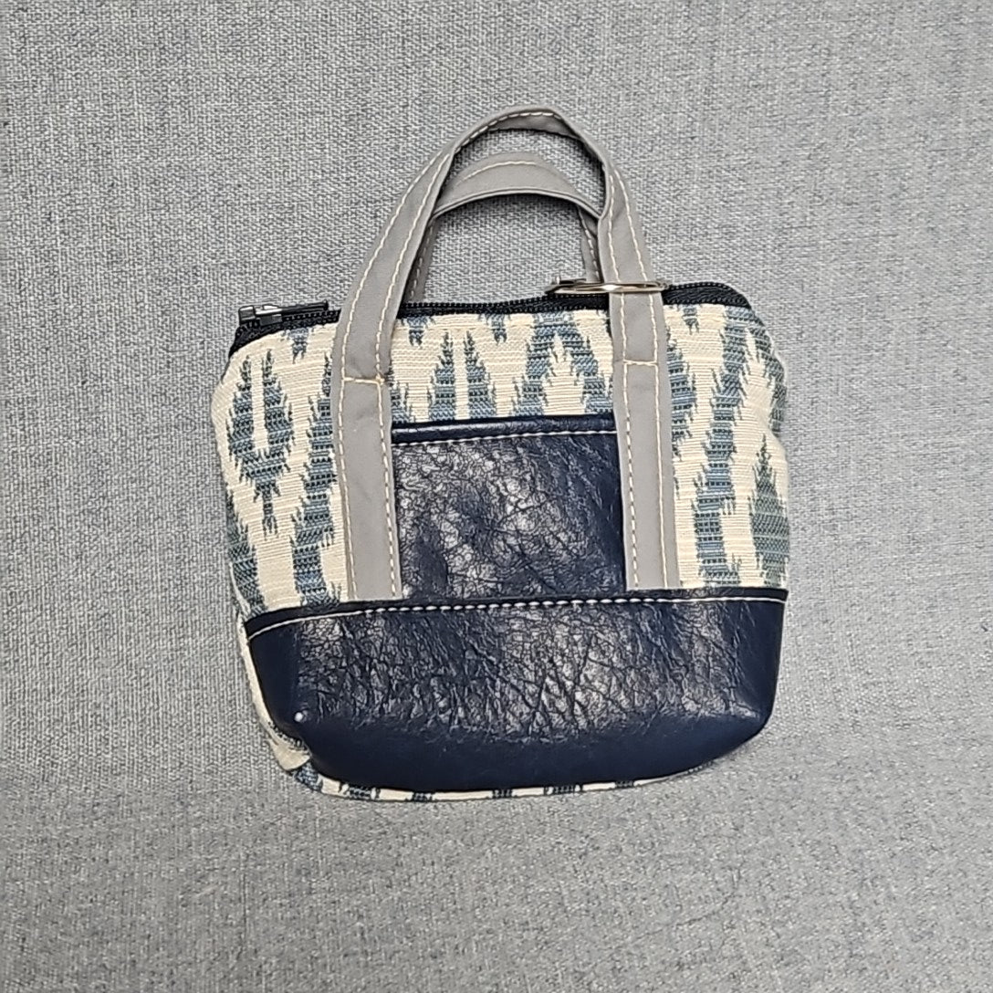 Teeny Totes